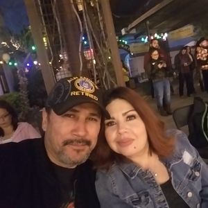 Meet your Posher, Javier